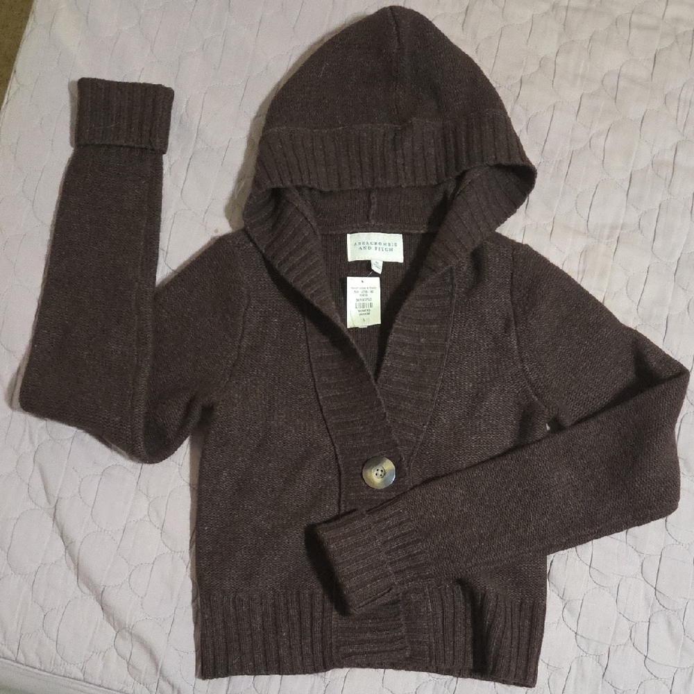 Abercrombie & Fitch Chocolate Knit Sweater
